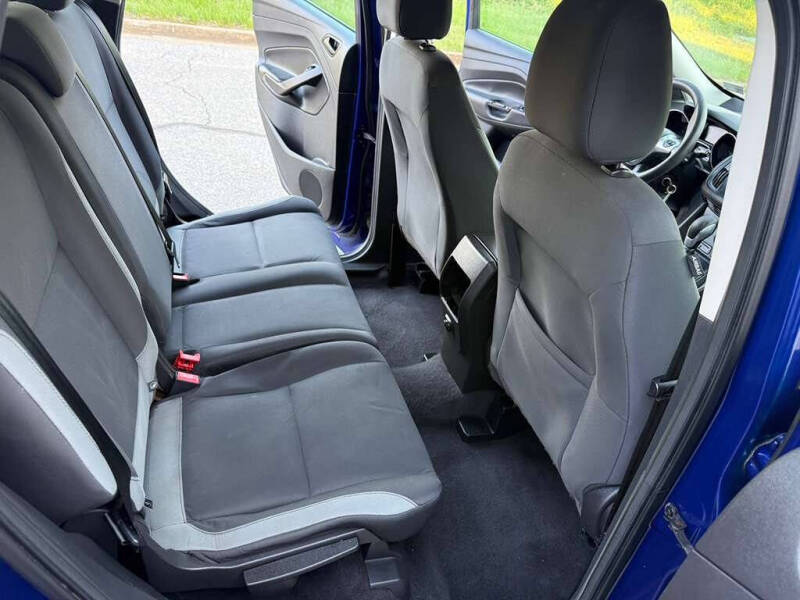 2016 Ford Escape S