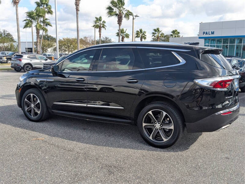 2023 Buick Enclave Premium