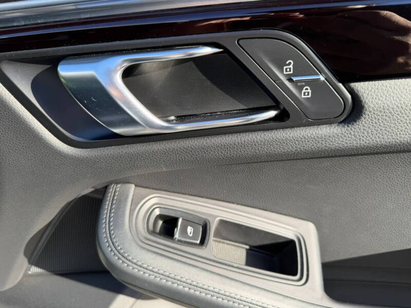 2021 Porsche Macan