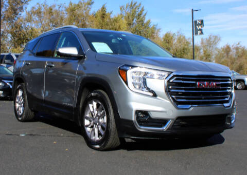 2024 GMC Terrain SLT