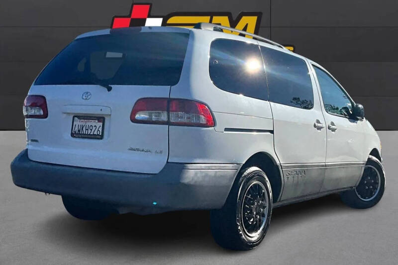 2002 Toyota Sienna