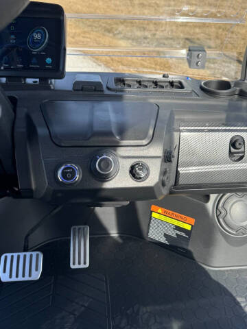 2025 Evolution D5 Maverick 4 Plus