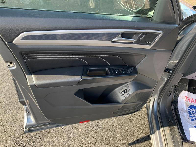 2020 Volkswagen Atlas Cross Sport V6 SEL Premium R-Line 4Motion