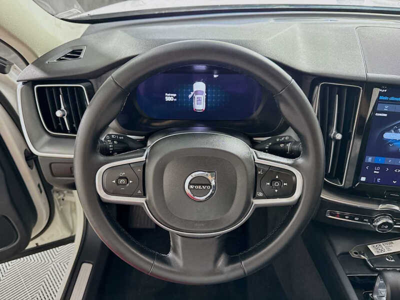 2023 Volvo XC60 B5 Core