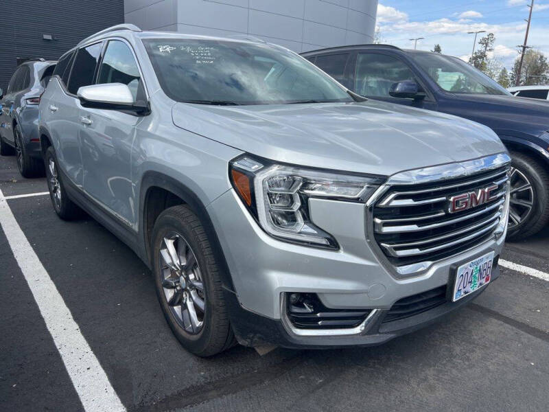 2022 GMC Terrain SLT