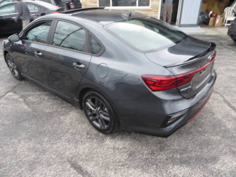 2021 Kia Forte GT Line
