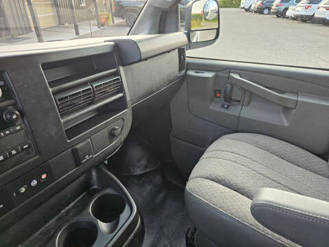 2018 Chevrolet Express 2500