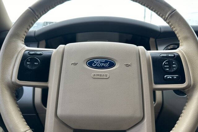 2011 Ford Expedition XLT