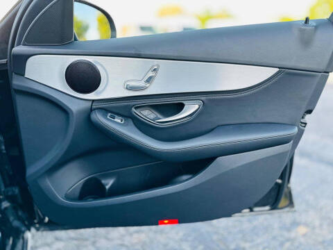 2016 Mercedes-Benz C-Class C 300