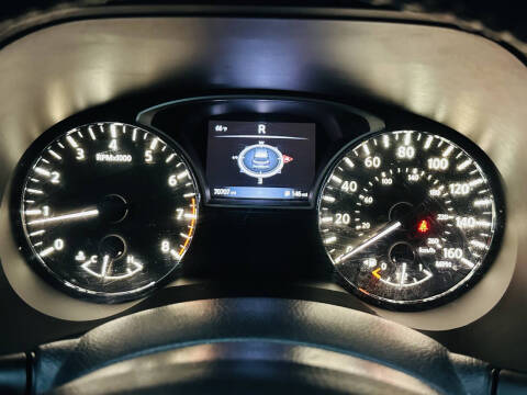 2017 Nissan Pathfinder SL