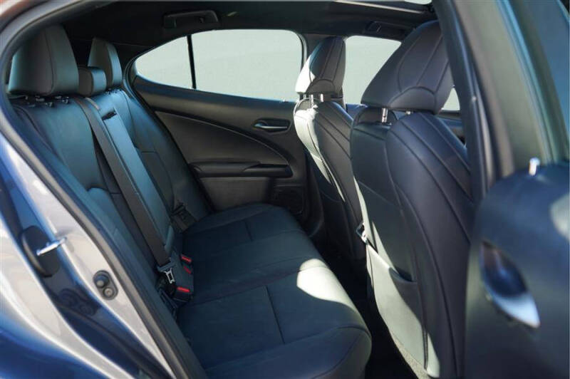 2020 Lexus UX 250h F SPORT