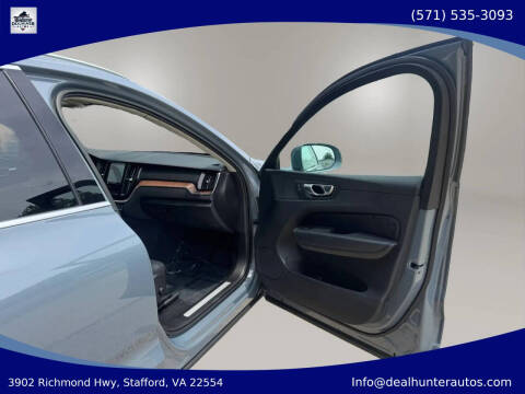 2023 Volvo XC60 B5 Plus Bright Theme