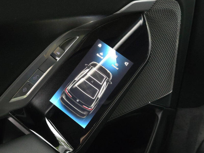 2023 BMW 7 Series 740i