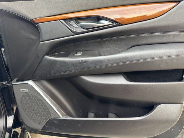 2020 Cadillac Escalade ESV Luxury