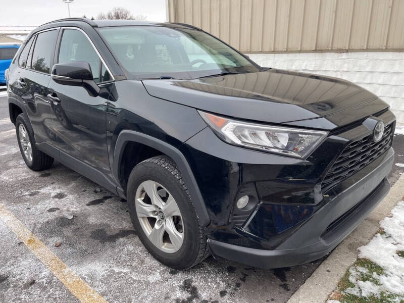 2020 Toyota RAV4 XLE