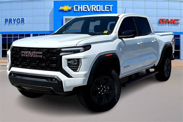 2025 GMC Canyon Elevation