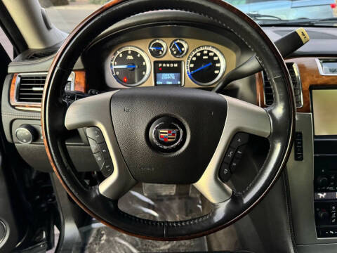 2014 Cadillac Escalade Platinum
