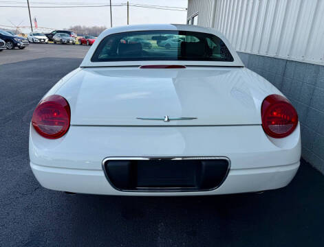 2002 Ford Thunderbird Deluxe