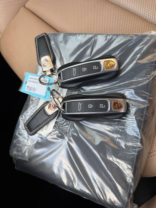 2023 Porsche 911 Carrera