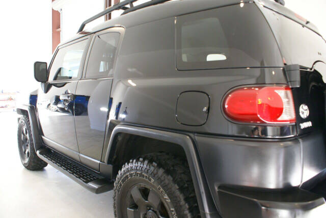 2007 Toyota FJ Cruiser for sale at 4.0 Motorsports in Austin, TX