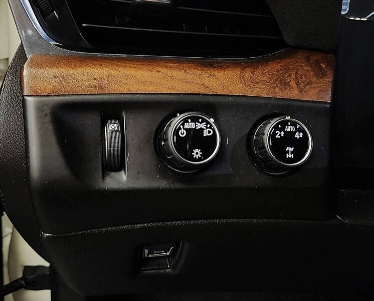 2015 Cadillac Escalade Premium