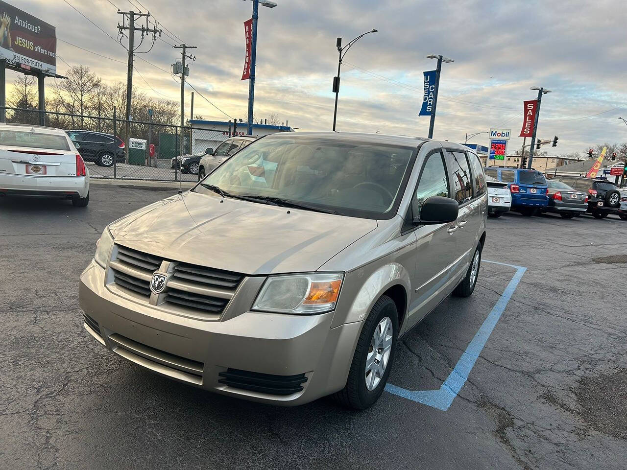 2009 Dodge Grand Caravan for sale at Chicago Auto House in Chicago, IL