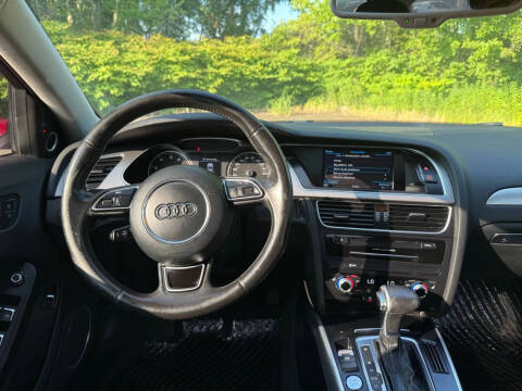 2015 Audi A4 2.0T quattro Premium Plus