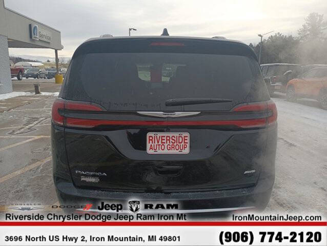 2026 Chrysler Pacifica Pinnacle