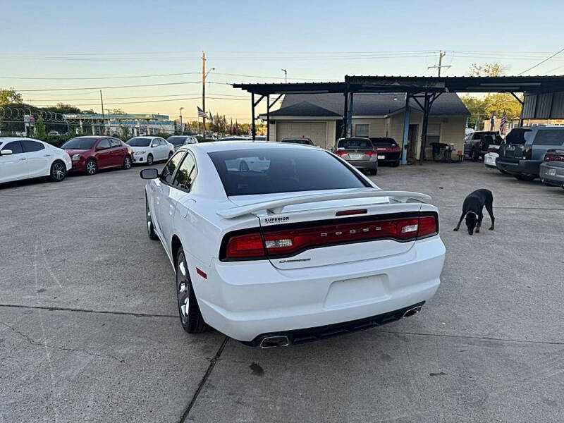 2014 Dodge Charger SE