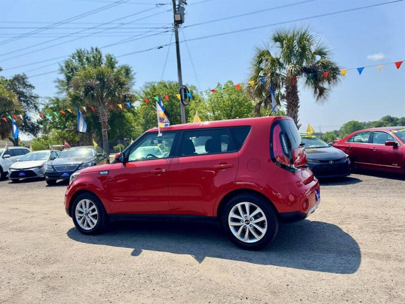2017 Kia Soul +