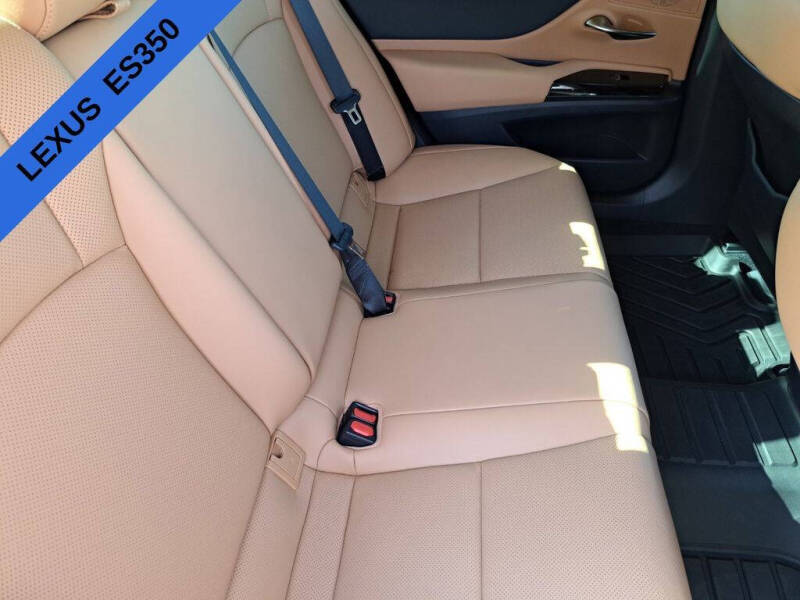 2025 Lexus ES 350