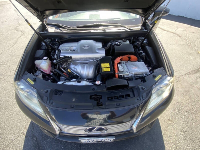 2013 Lexus ES 300h