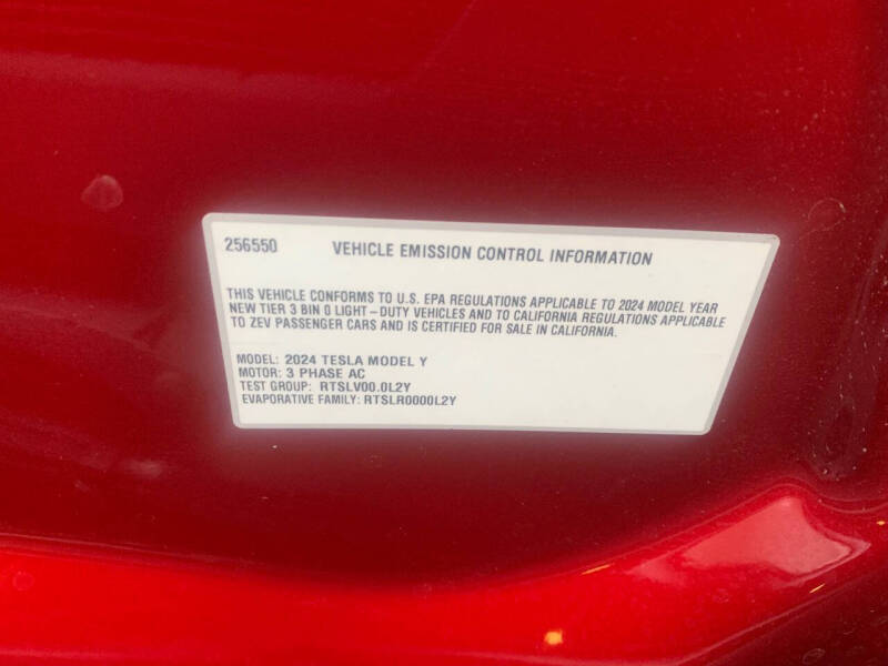 2024 Tesla Model Y Long Range