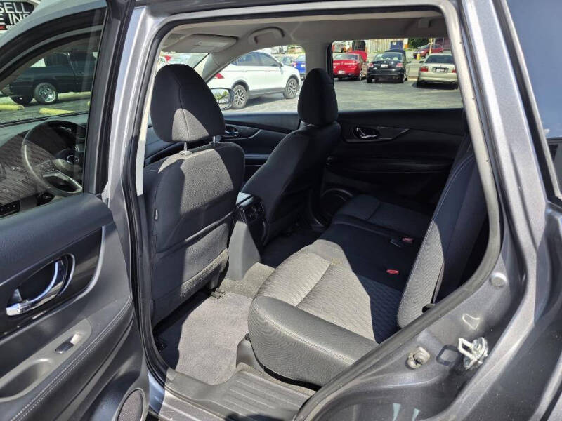 2019 Nissan Rogue SV