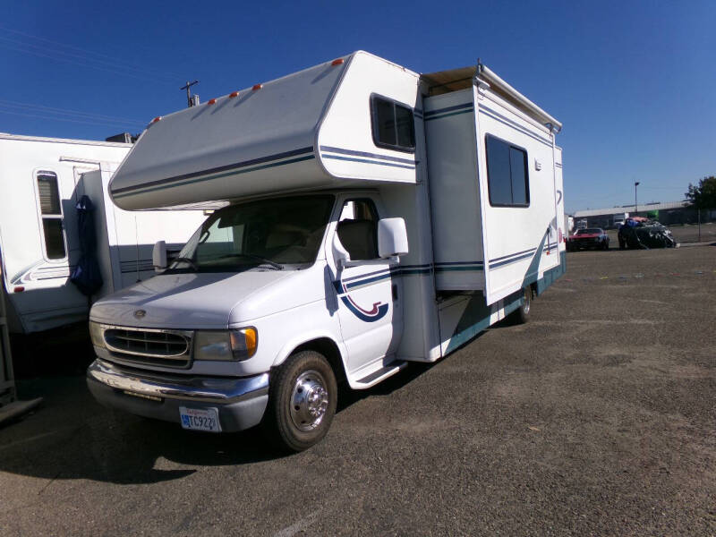 2001 Winnebago Itasca