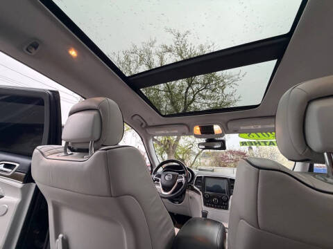 2018 Jeep Grand Cherokee Summit