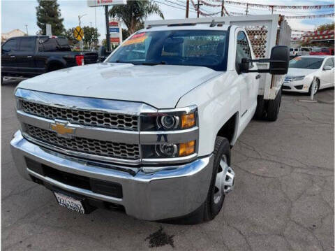 2019 Chevrolet Silverado 3500HD CC