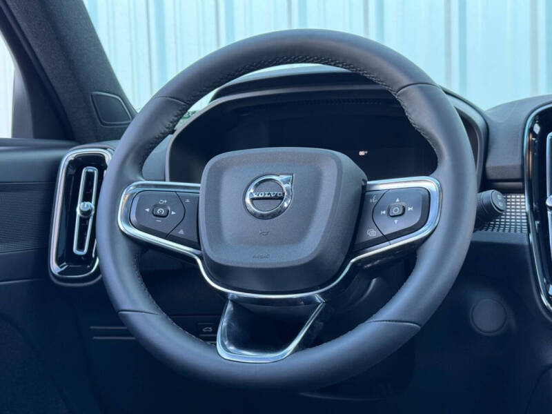 2022 Volvo XC40 Recharge Twin Plus