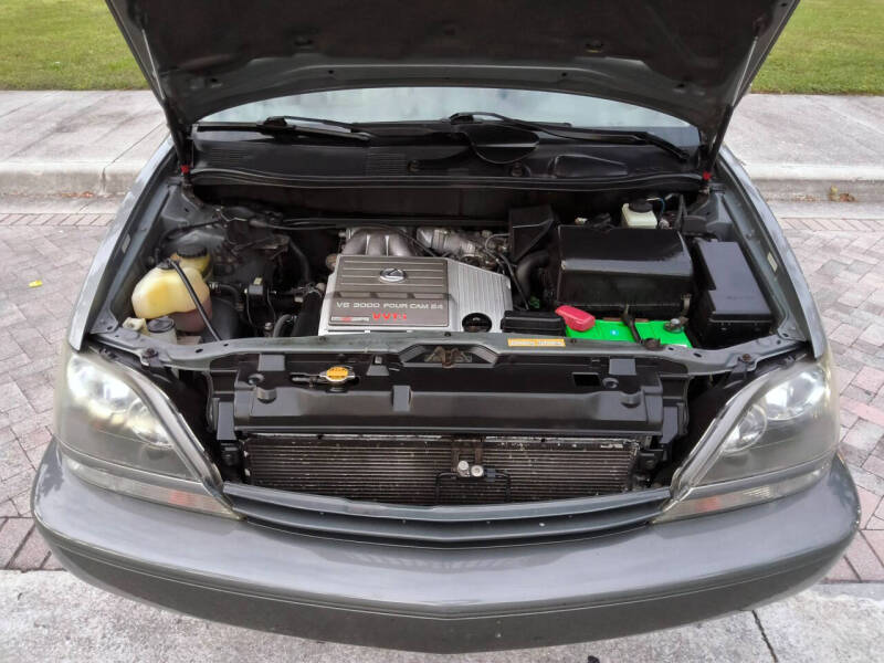 2000 Lexus RX 300