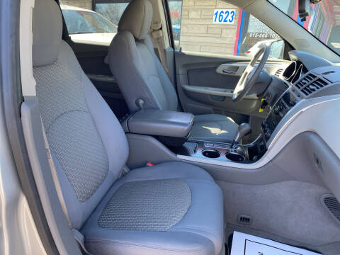 2011 Chevrolet Traverse LS
