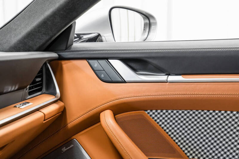 2024 Porsche 911 Turbo S