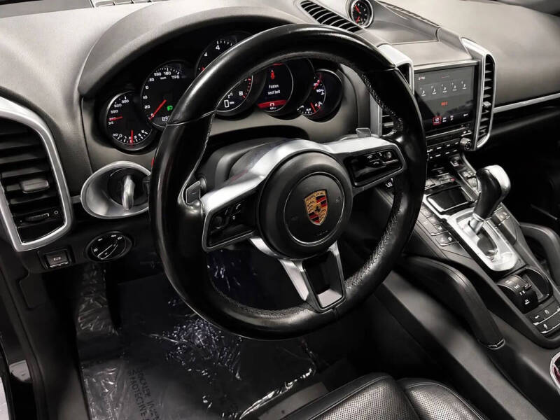 2017 Porsche Cayenne