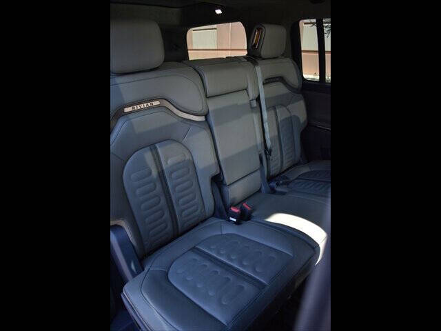 2023 Rivian R1S Adventure