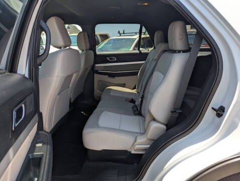 2018 Ford Explorer