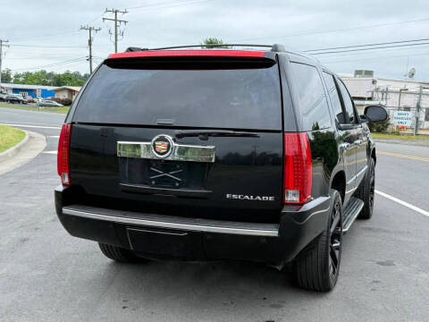 2014 Cadillac Escalade Luxury