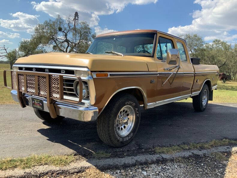 1975 Ford F-250
