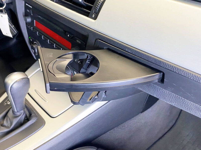 2006 BMW 3 Series 325xi