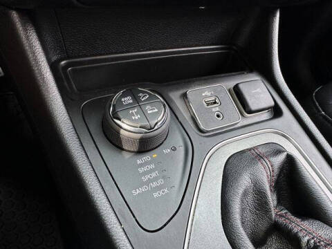 2020 Jeep Cherokee Trailhawk