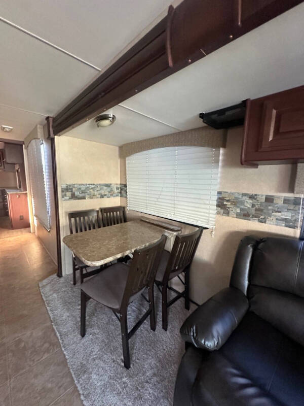 2011 Damon Daybreak 36SD