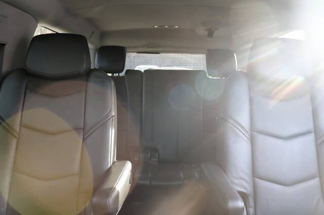 2016 Cadillac Escalade ESV Luxury Collection